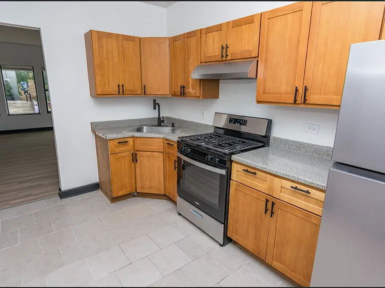 5635 W. Washington Blvd — Photo 3