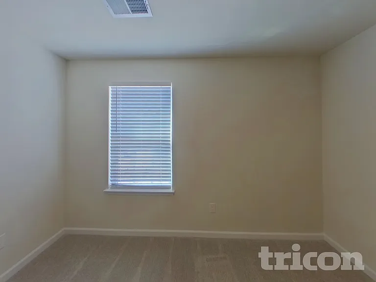 1108 Bandon Dr — Photo 10