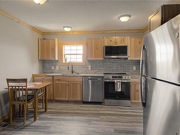 5th image of 139 SW 1521st Rd