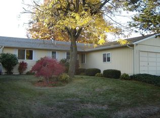 901 Blackbird Ct NE, Salem, OR 97301