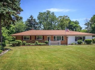 6167 Bryson Dr, Mentor, OH 44060