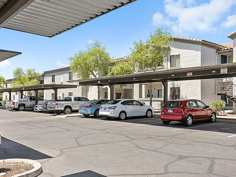 Citra Apartments — Photo 9