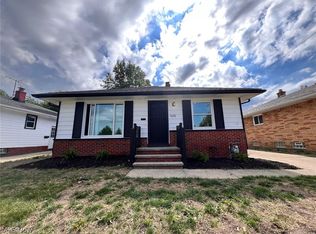 5670 Cumberland Dr, Garfield Heights, OH 44125