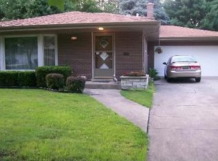 4224 Applewood Ln, Matteson, IL 60443