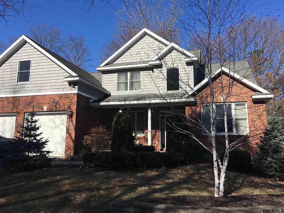 1st image of 164 Milner Ave