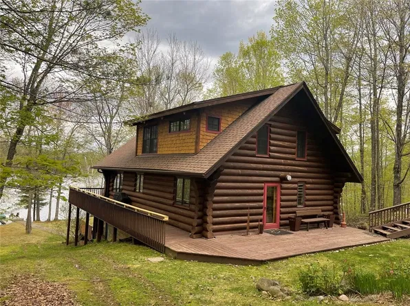 12090 W Hildreth Road, Hayward, WI 54843