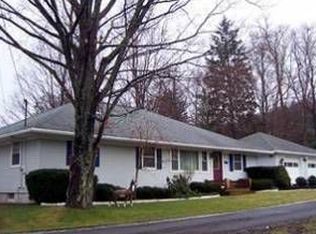 102 The Cir, Oneonta, NY 13820