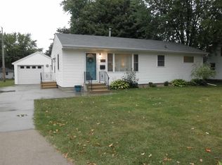 1027 Ash St, Osage, IA 50461