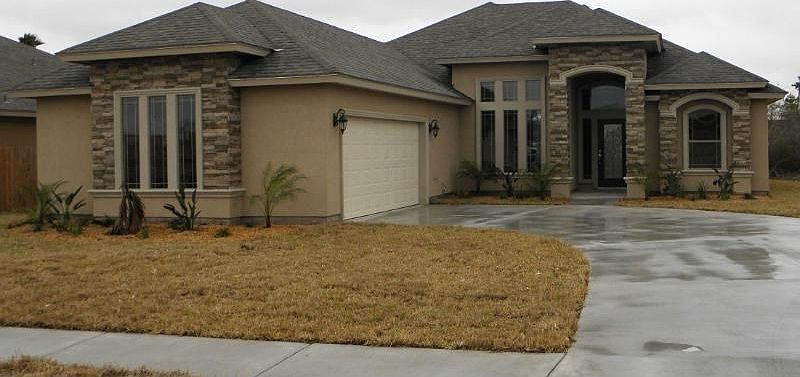 1st image of 4020 Lake View Dr