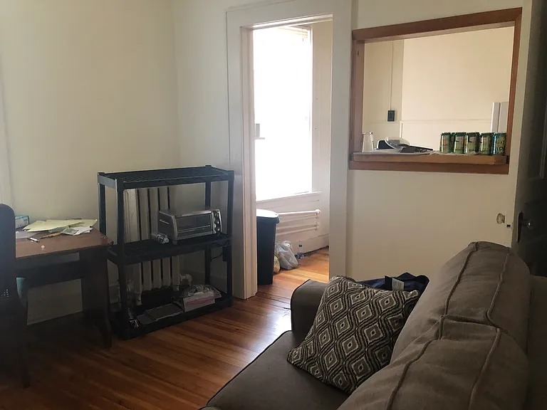 335 Genesee St #4 — Photo 7
