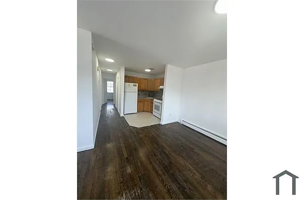 Building Photo - 6949 Almeda Ave #2