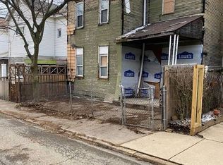 621 Freeland St, Pittsburgh, PA 15210