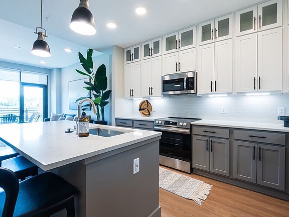 2nd image of 600 Carraway Xing #4409