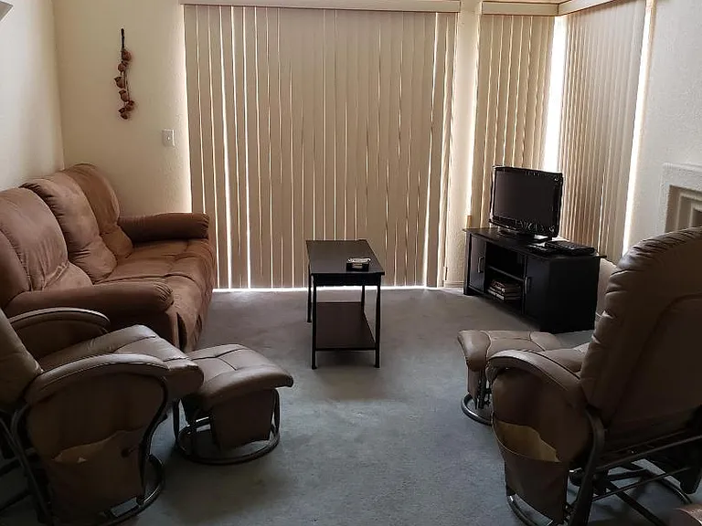 420 Acoma Blvd S #72 — Photo 9