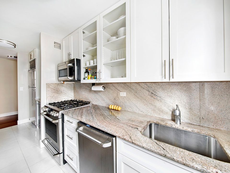 1st image of 141 Amsterdam Ave #10J