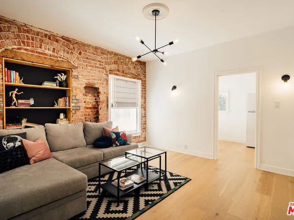 211 S Berendo St #2, Los Angeles, CA 90004