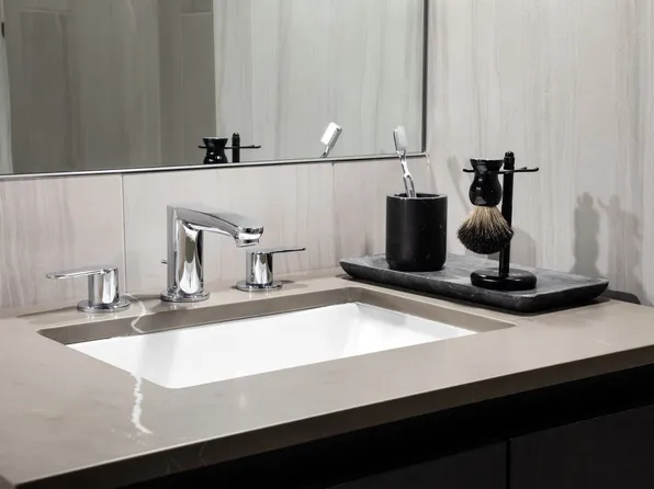 433 East 13th Street image 6 of 20