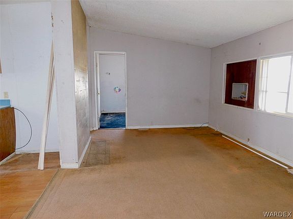 4th image of 7920 W Todilto Drive