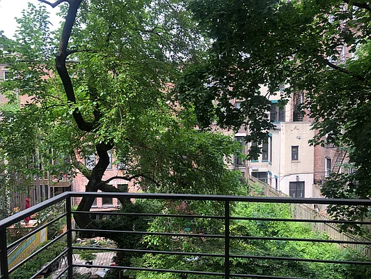 Rented by Pielet Brothers Management LLC | media 22