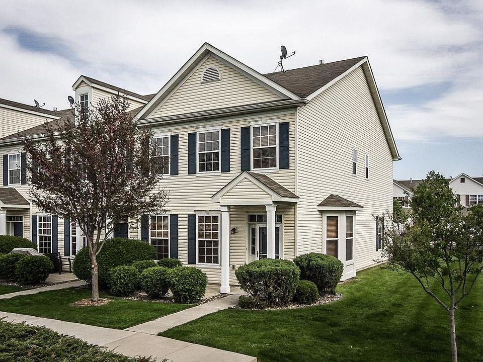 1st image of 681 Cobblestone Way