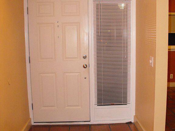 5th image of 1565 Le Baron Ave