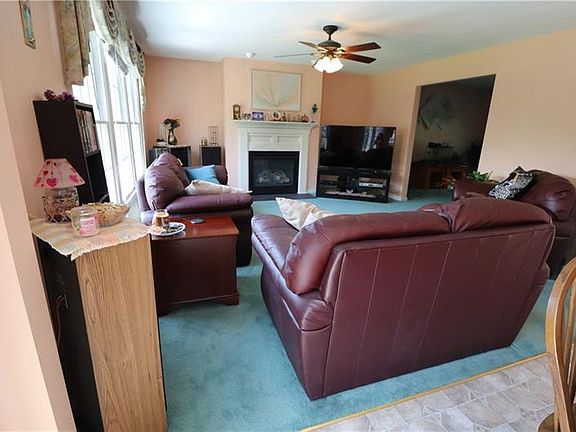 5th image of 5736 Villahaven Dr