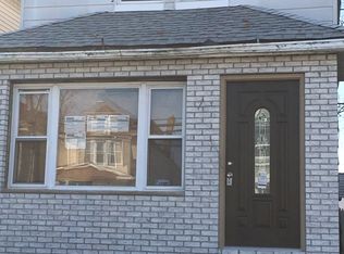 11423 135th St, South Ozone Park, NY 11420