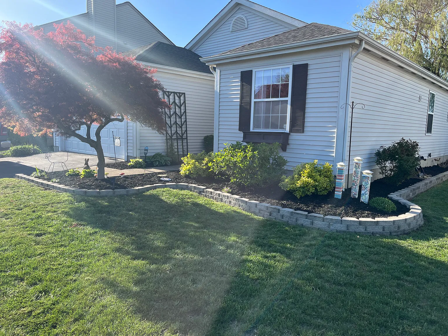 3 bed, 1276 sqft, $2,100 — Photo 1
