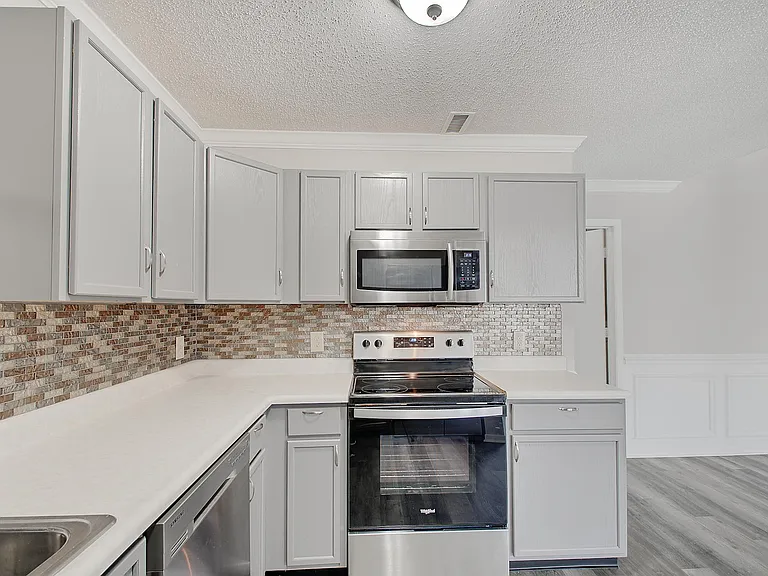 14311 Cuppola Dr — Photo 15