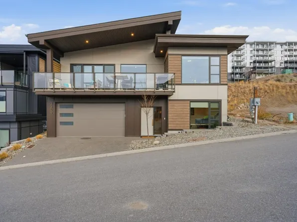 3309 Aspen Ln, Kelowna, BC V1V 0C6