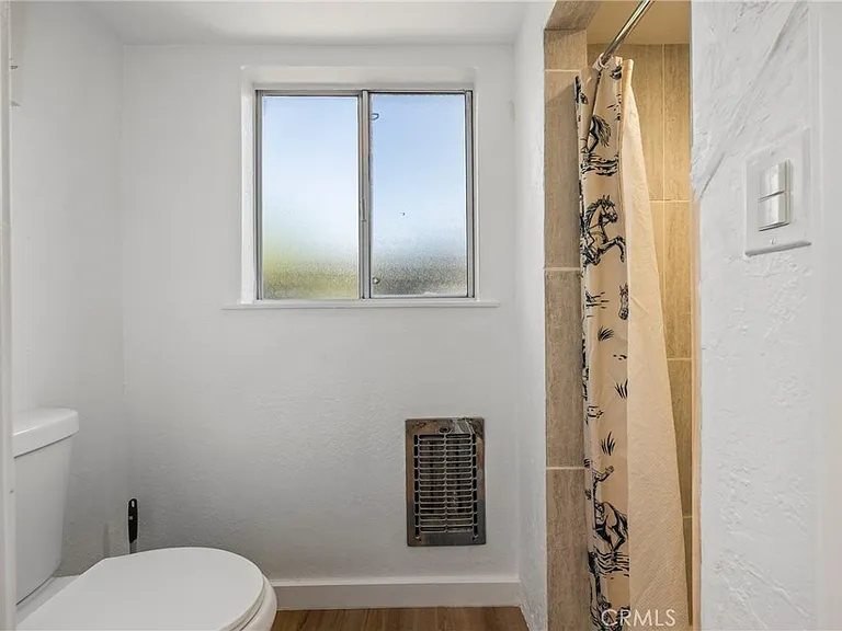 7433 Fairway Dr — Photo 29