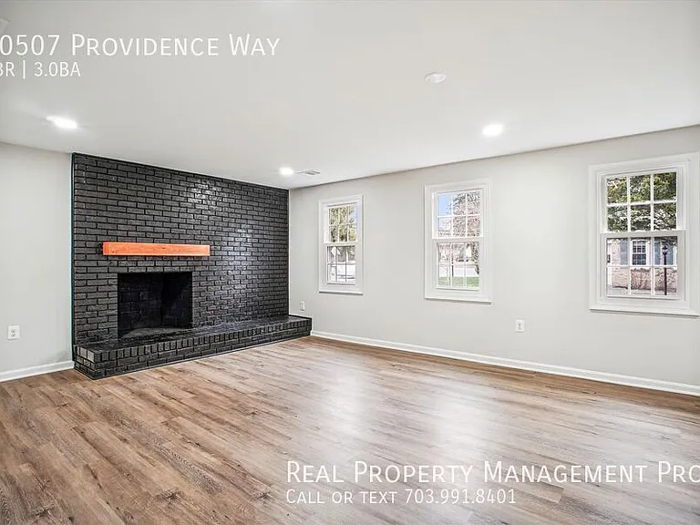 10507 Providence Way — Photo 21