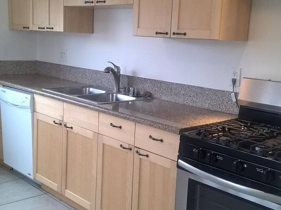 1st image of 5035 Saratoga Ave #1
