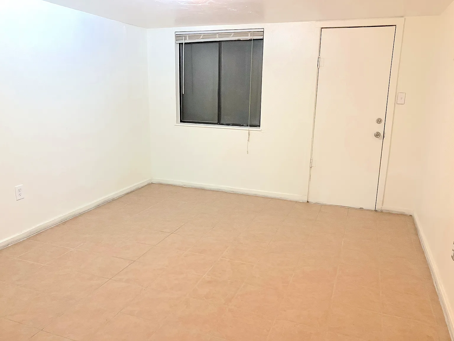 1 bed, 600 sqft, $1,200 — Photo 4