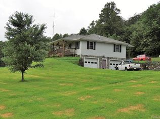 11668 Montford Cove Rd, Marion, NC 28752