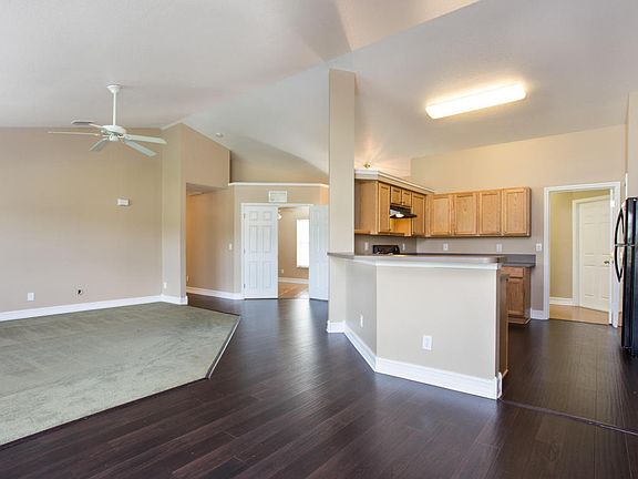 5th image of 1255 Waterford St SE