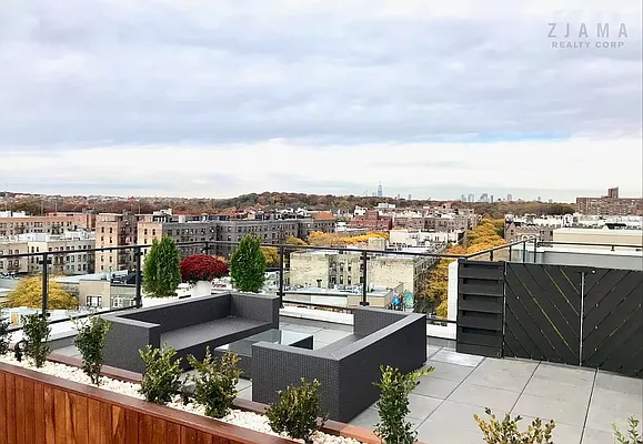 Rented by Zjama Realty Corp | media 33