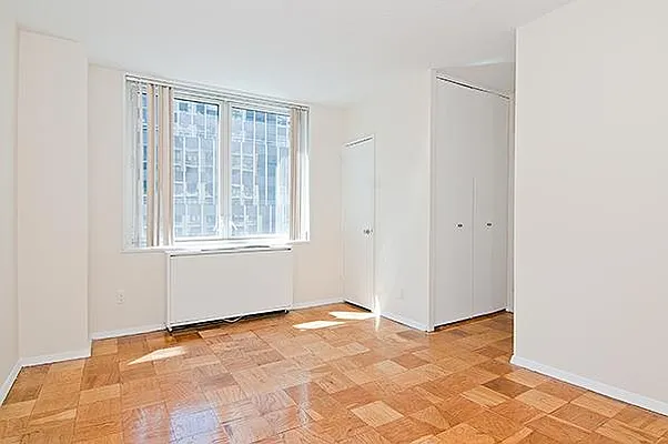 Sold by Akam Sales and Brokerage | media 15