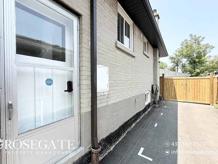 10 Hogan Dr #2B — Photo 13