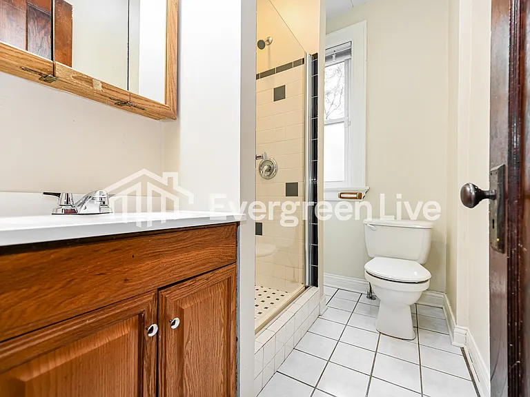 5320 Colerain Ave — Photo 12