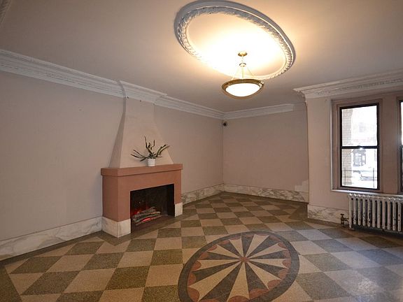 5th image of 4141 44th St APT C1