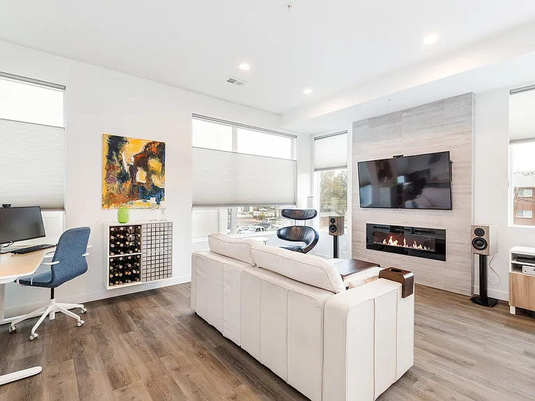 1620 Irving St #5 — Photo 5