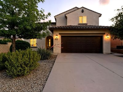 9509 Sandstone Rim Dr NW, Albuquerque, NM, 87114