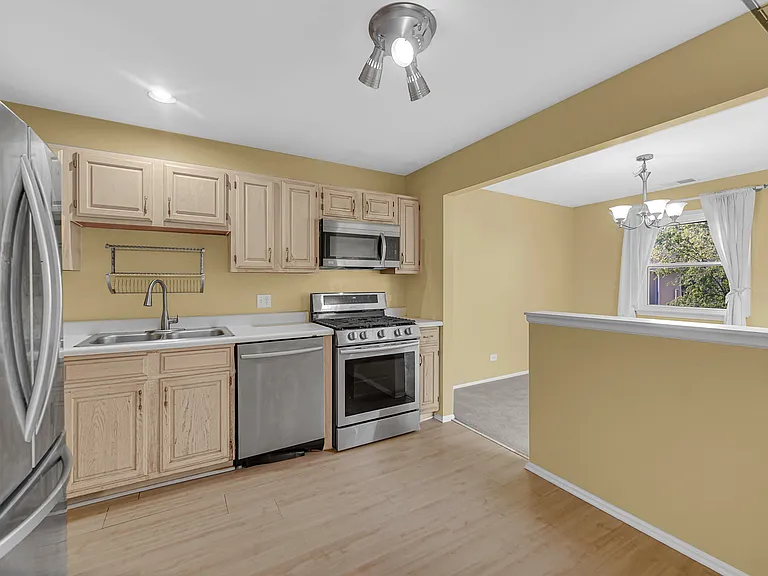 2403 Mallow Ct #Z2 — Photo 13
