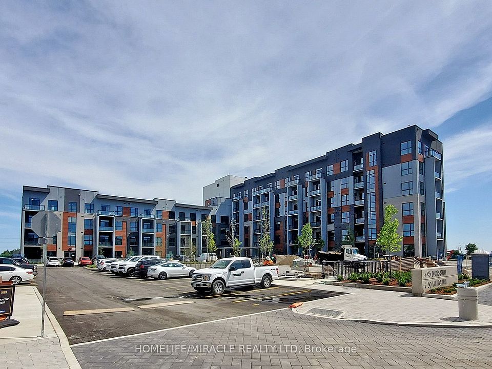 1st image of 95 Dundas St W #607