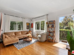 717 Raymond Ave APT 4, Santa Monica, CA 90405