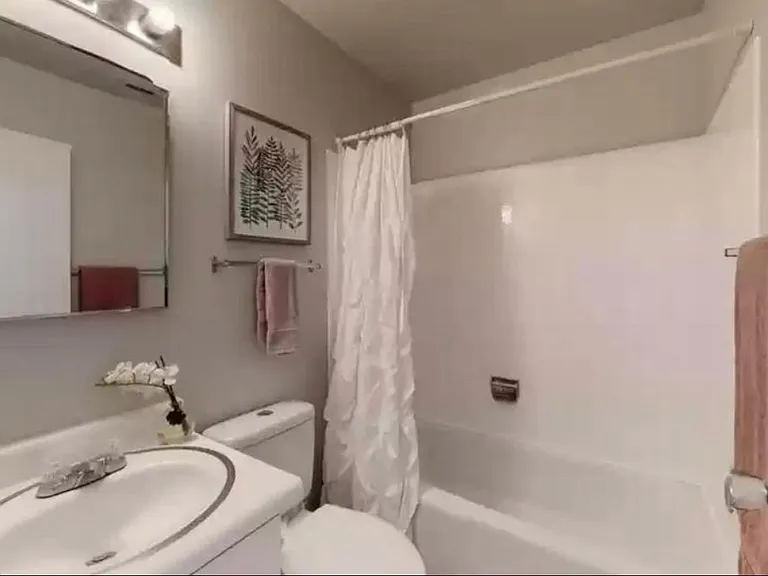 1160 S Foothill Dr #212 — Photo 17