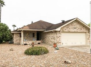 936 Citrus Dr, Alamo, TX 78516