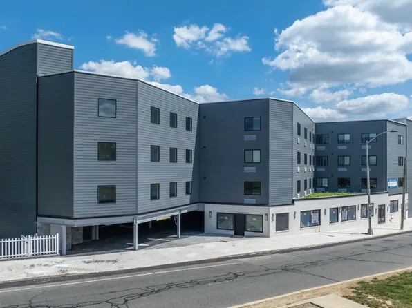 The Mezzo, 8327 Ridge Ave #201, Philadelphia, PA 19128