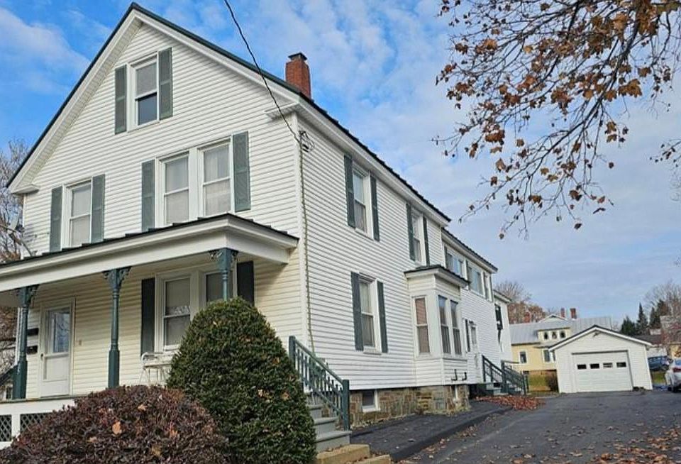 25 Sanger Ave Waterville ME Zillow